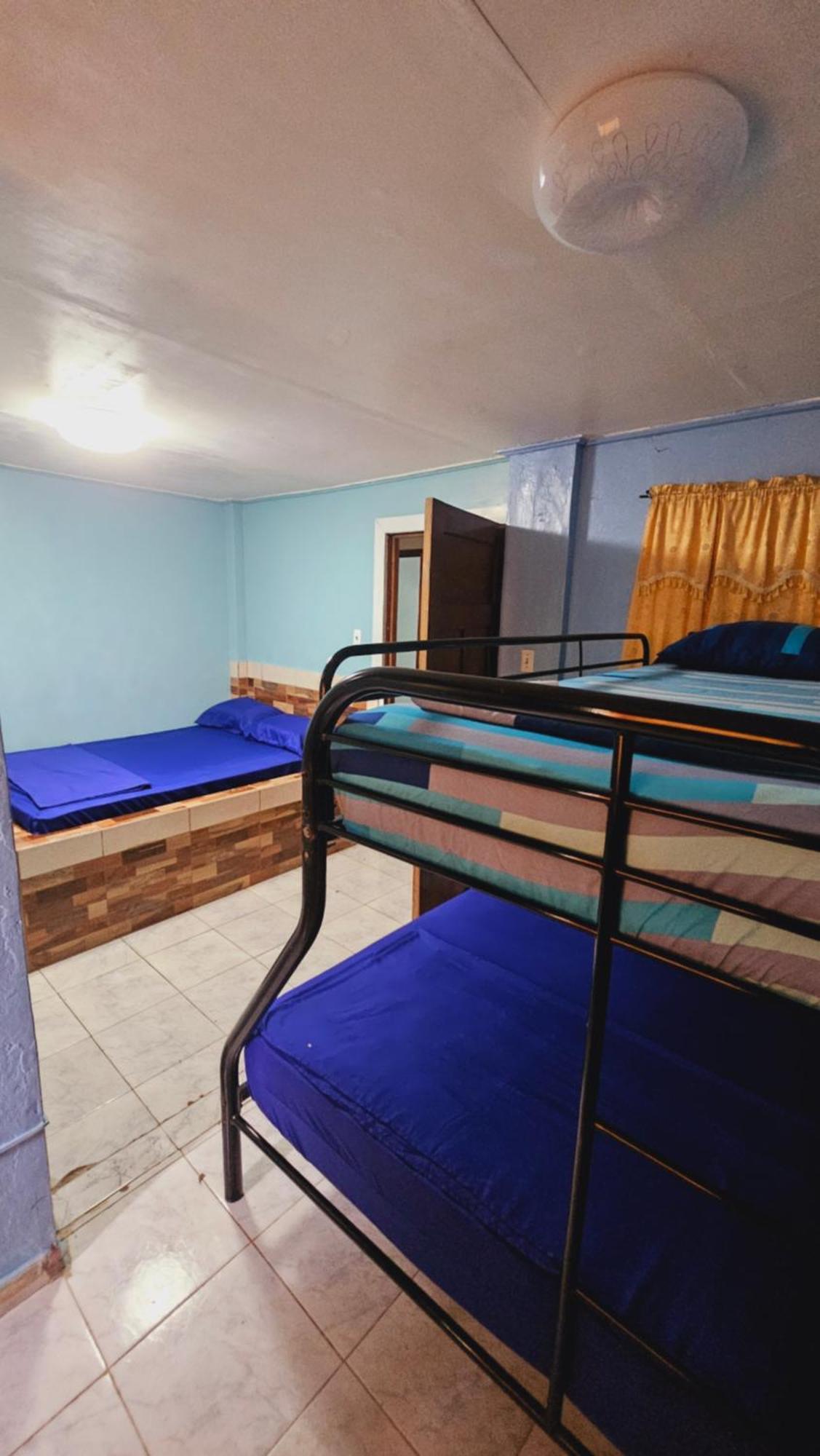 Bastimentos Hill Guest House Bocas del Toro Exterior foto