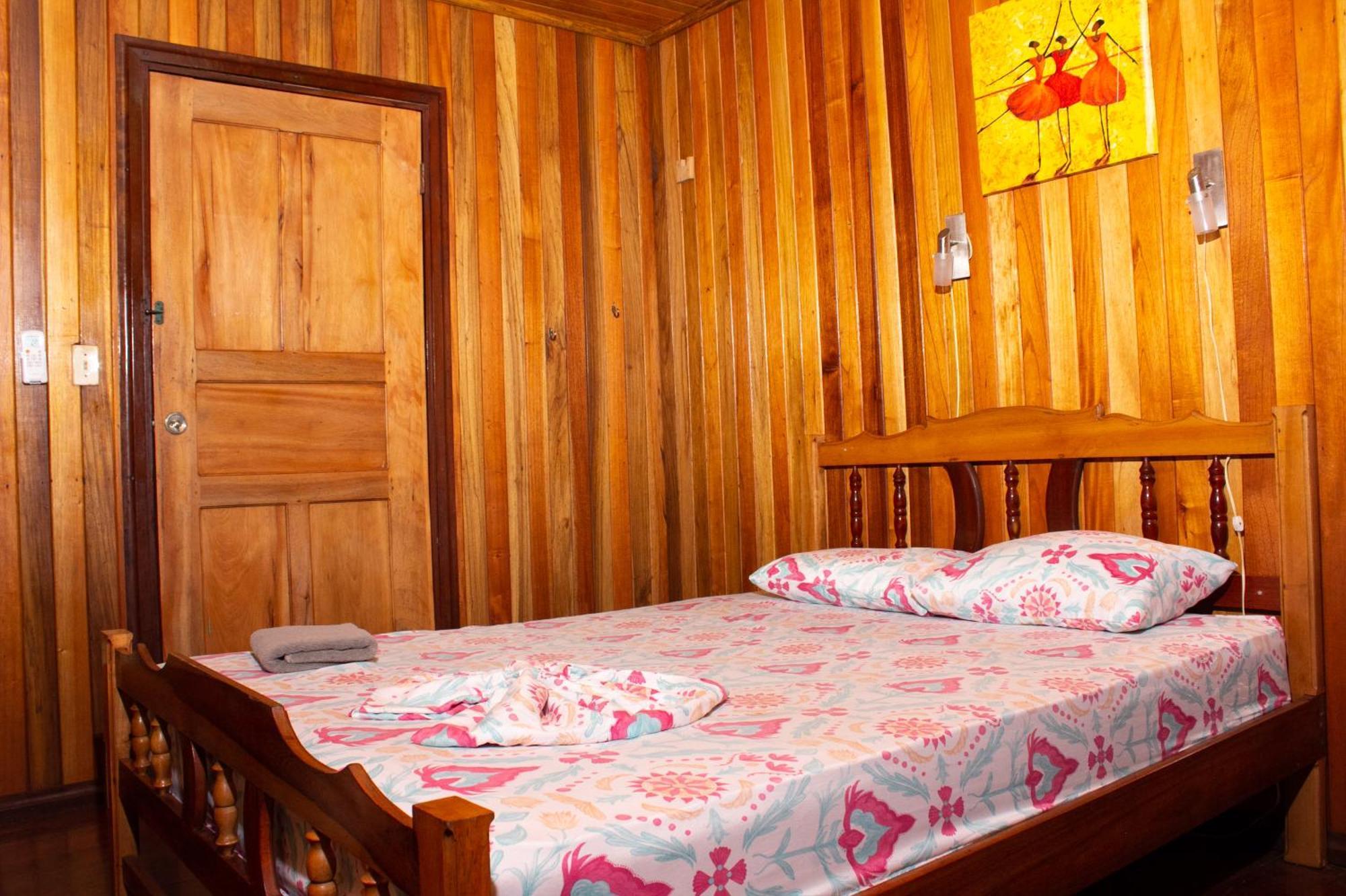 Bastimentos Hill Guest House Bocas del Toro Zimmer foto